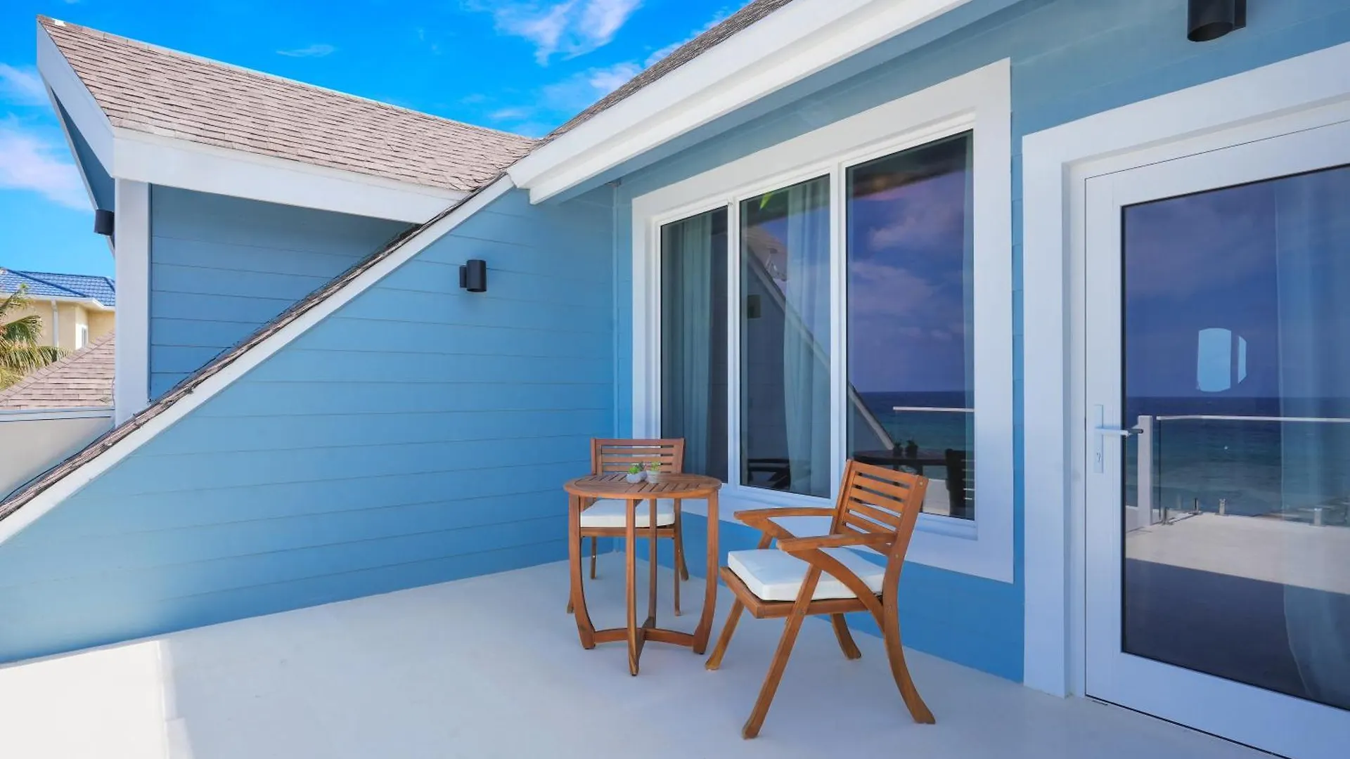 Cobalt Coast Resort West Bay Hotel