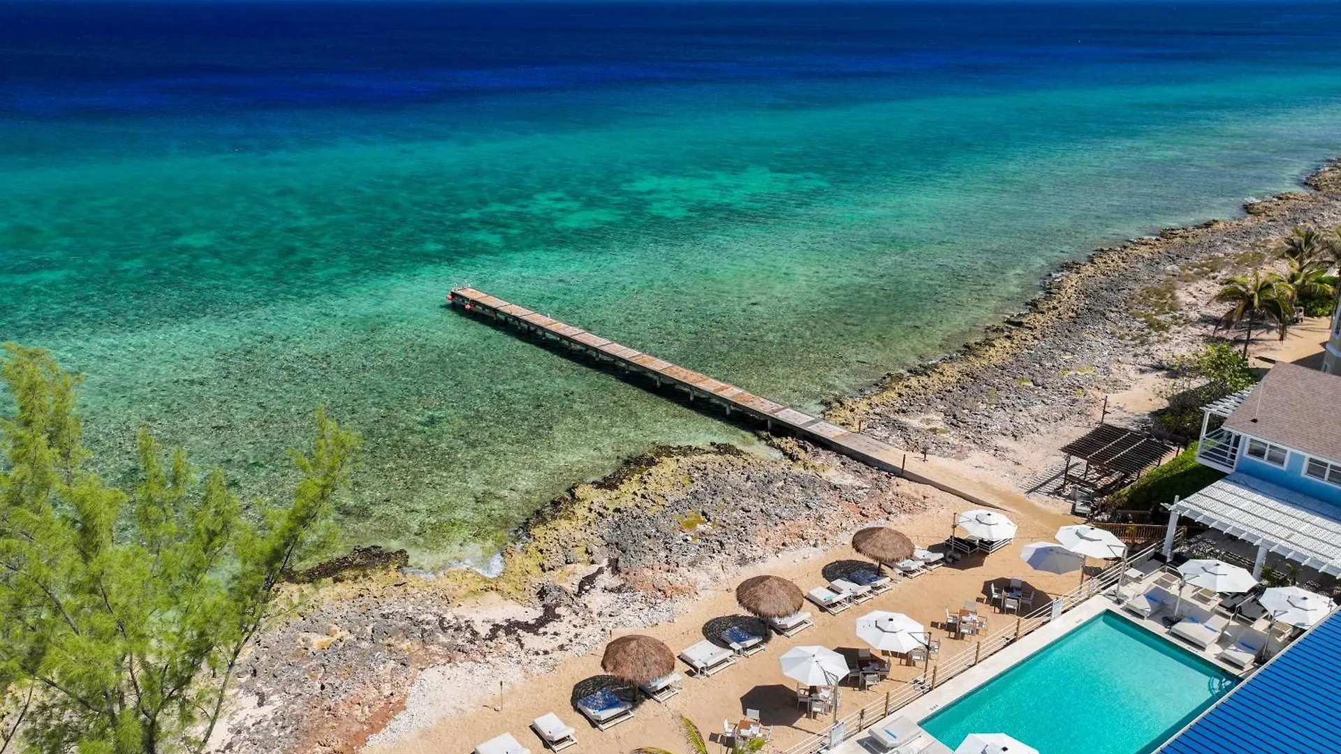 Hotel Cobalt Coast Resort West Bay
